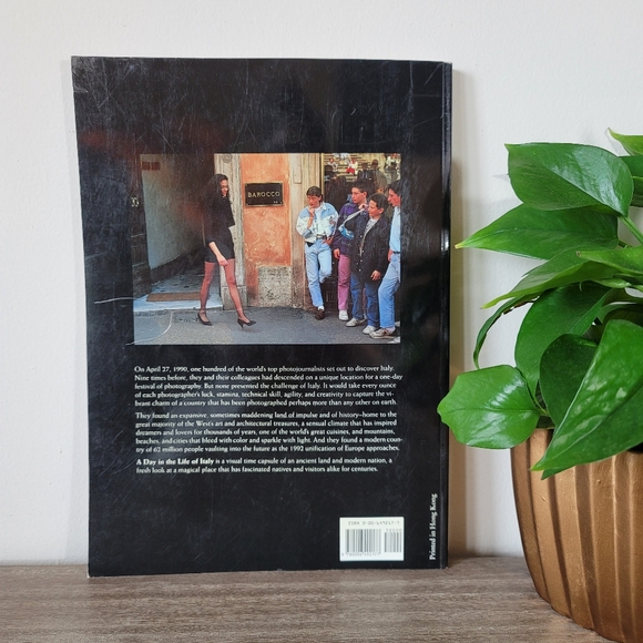 VTG 90s A Day in the Life of Italy Picture Book - Picture 7 of 16